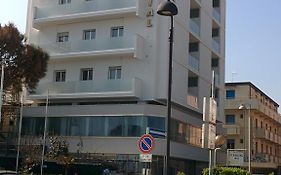 Hotel Mondial Igea Marina